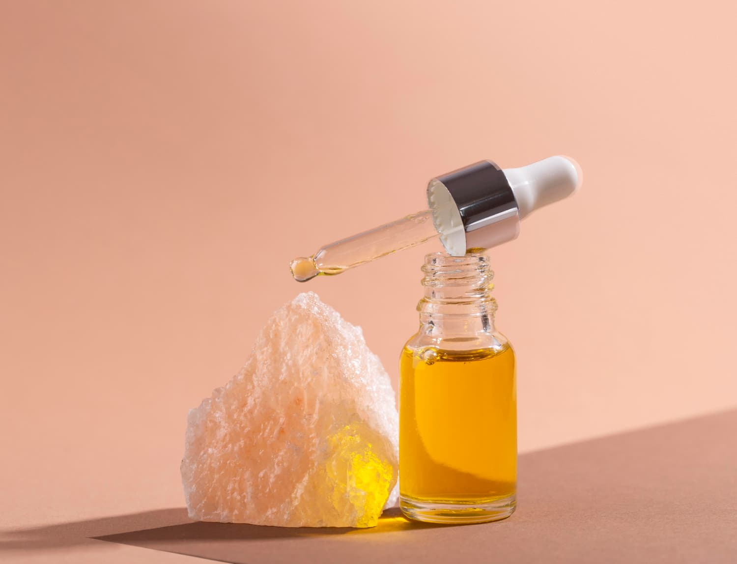 The Benefits of Emu Oil for Skin Repair