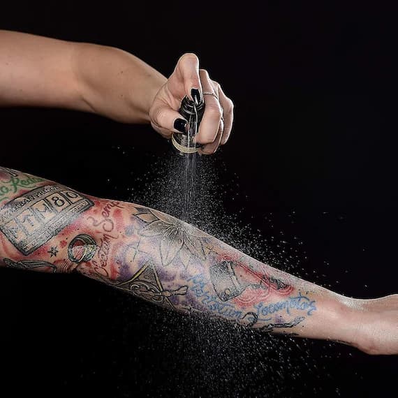 Natural Oils for Healing Tattooed Skin