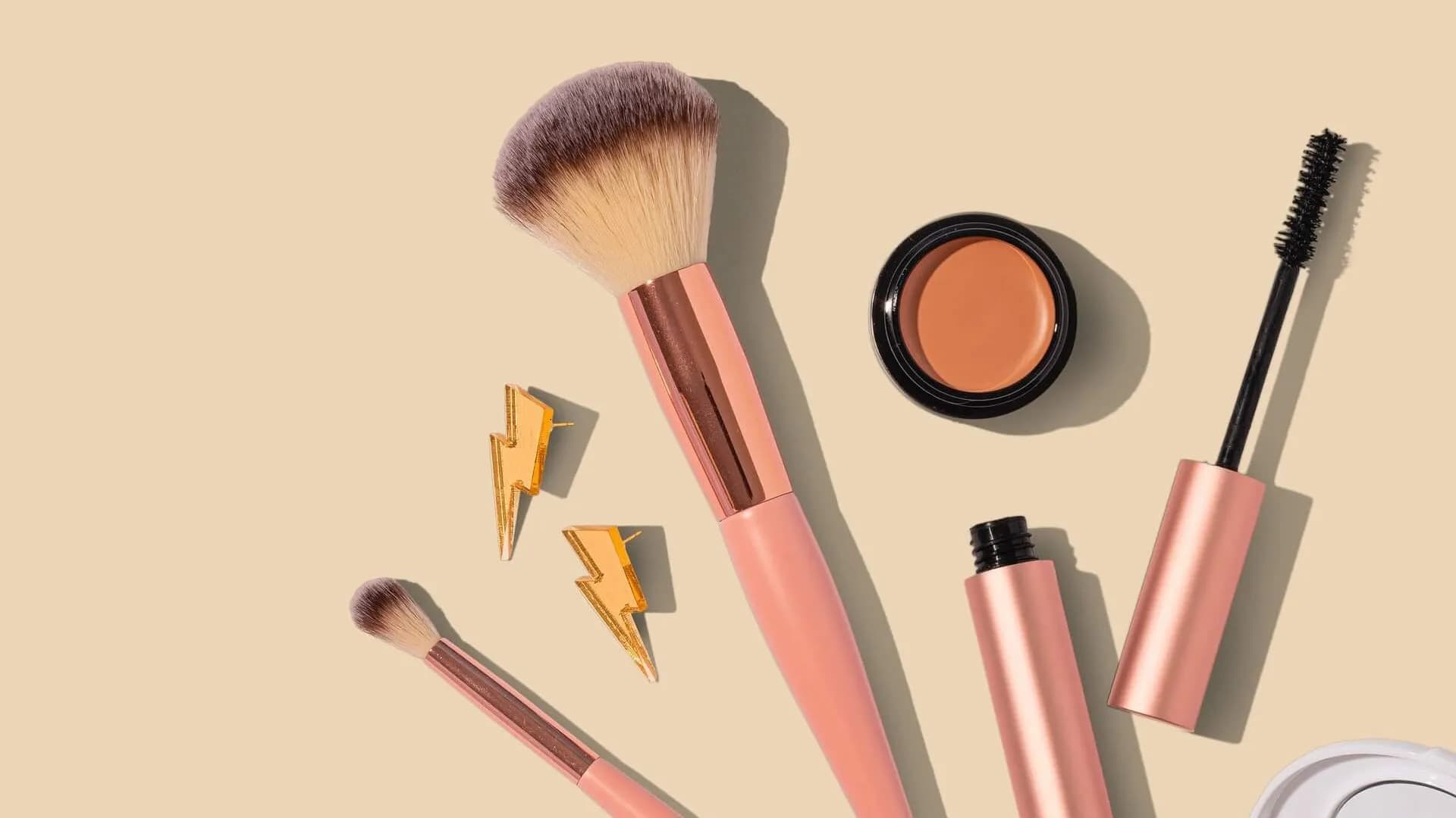 How to Leverage E-commerce for Your Skincare Brand