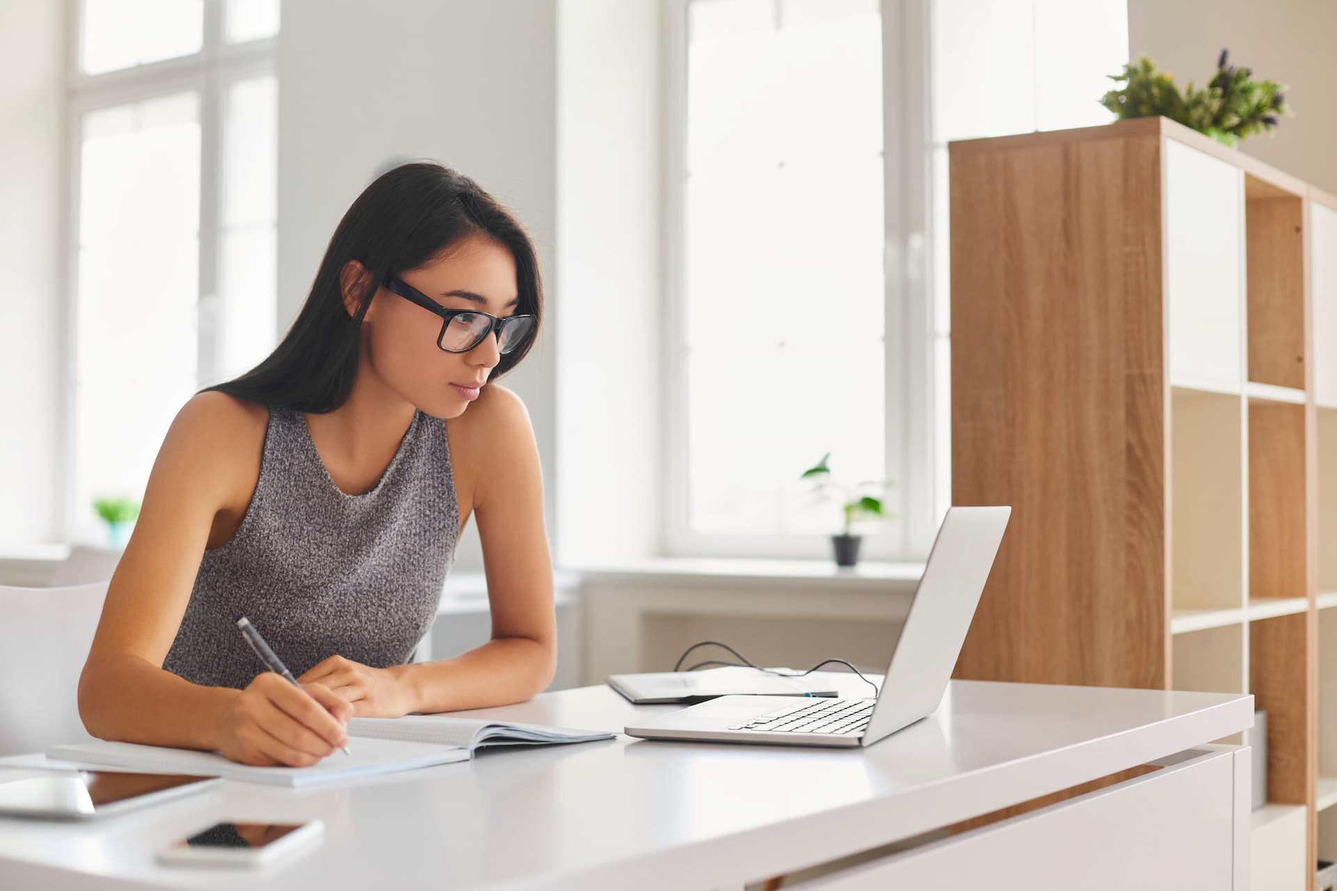 Legal Considerations When Starting a Skincare Business